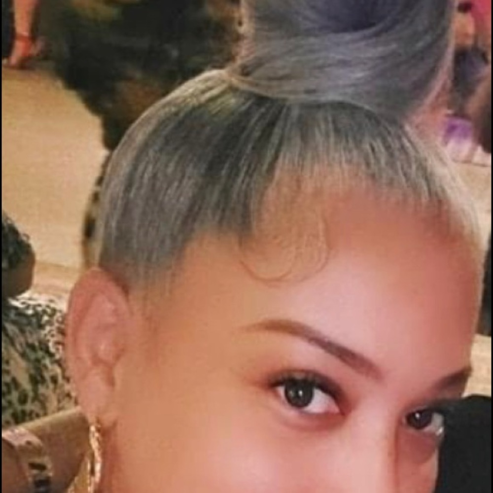 Meet your Posher, Paulette